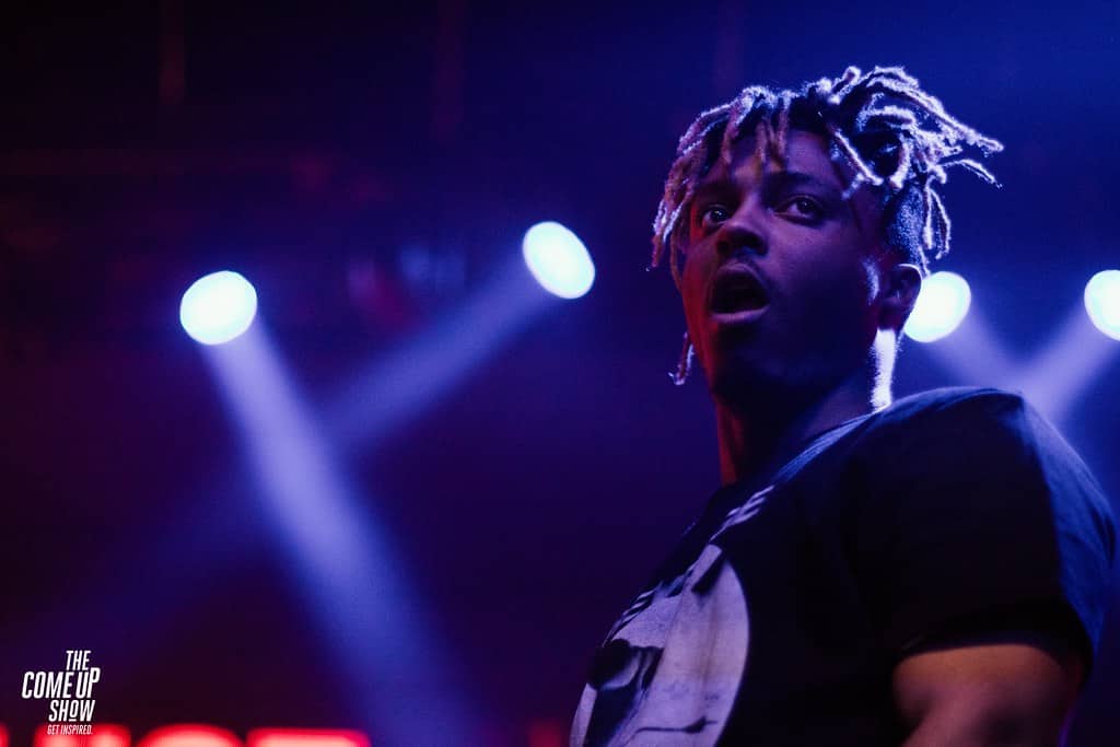 juice wrld performing on stage