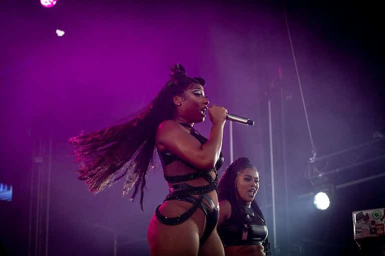 megan thee stallion singing on stage