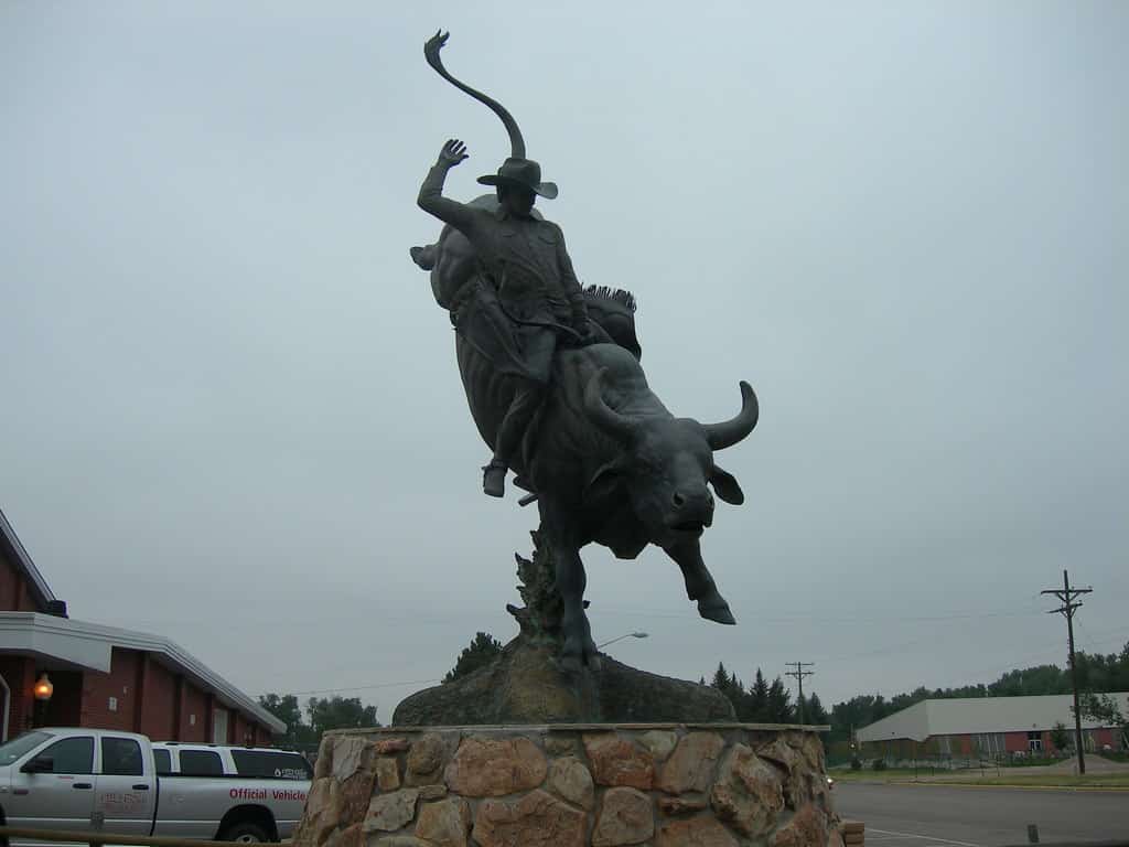 lane frost riding a bull