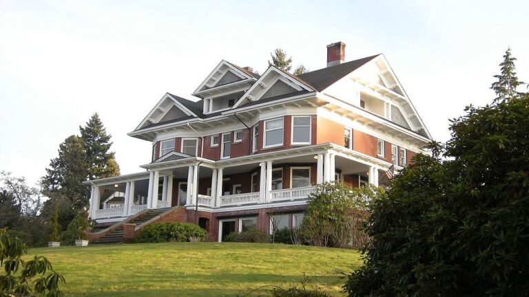 Rucker Mansion, Everett