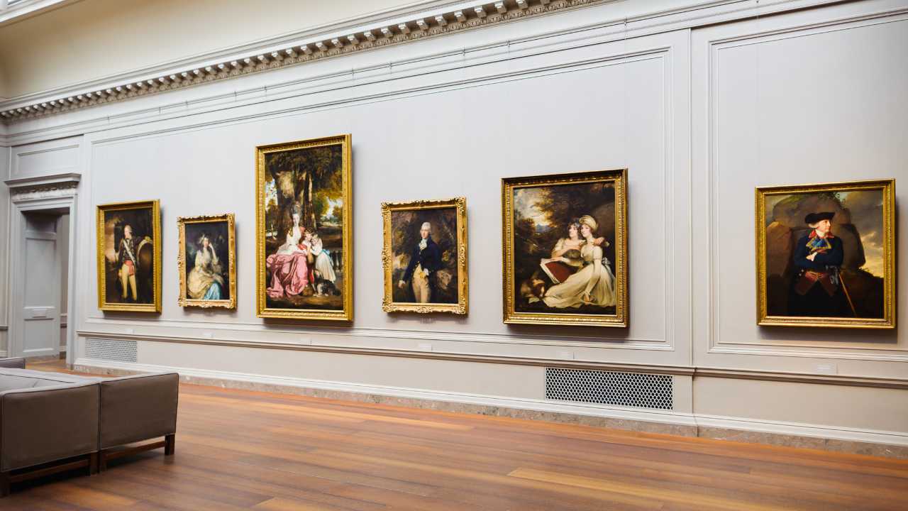 WASHINGTON, USA - SEP 24, 2015: Interior of the National Gallery of Art, a national art museum in Washington, D.C., National Mall, between 3rd and 9th Streets, at Constitution Avenue NW.