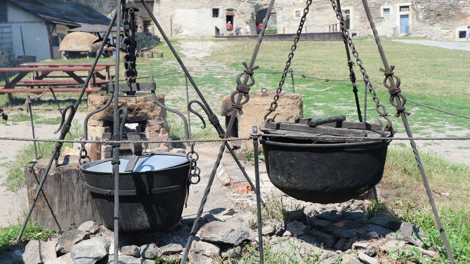 iron cooking pots