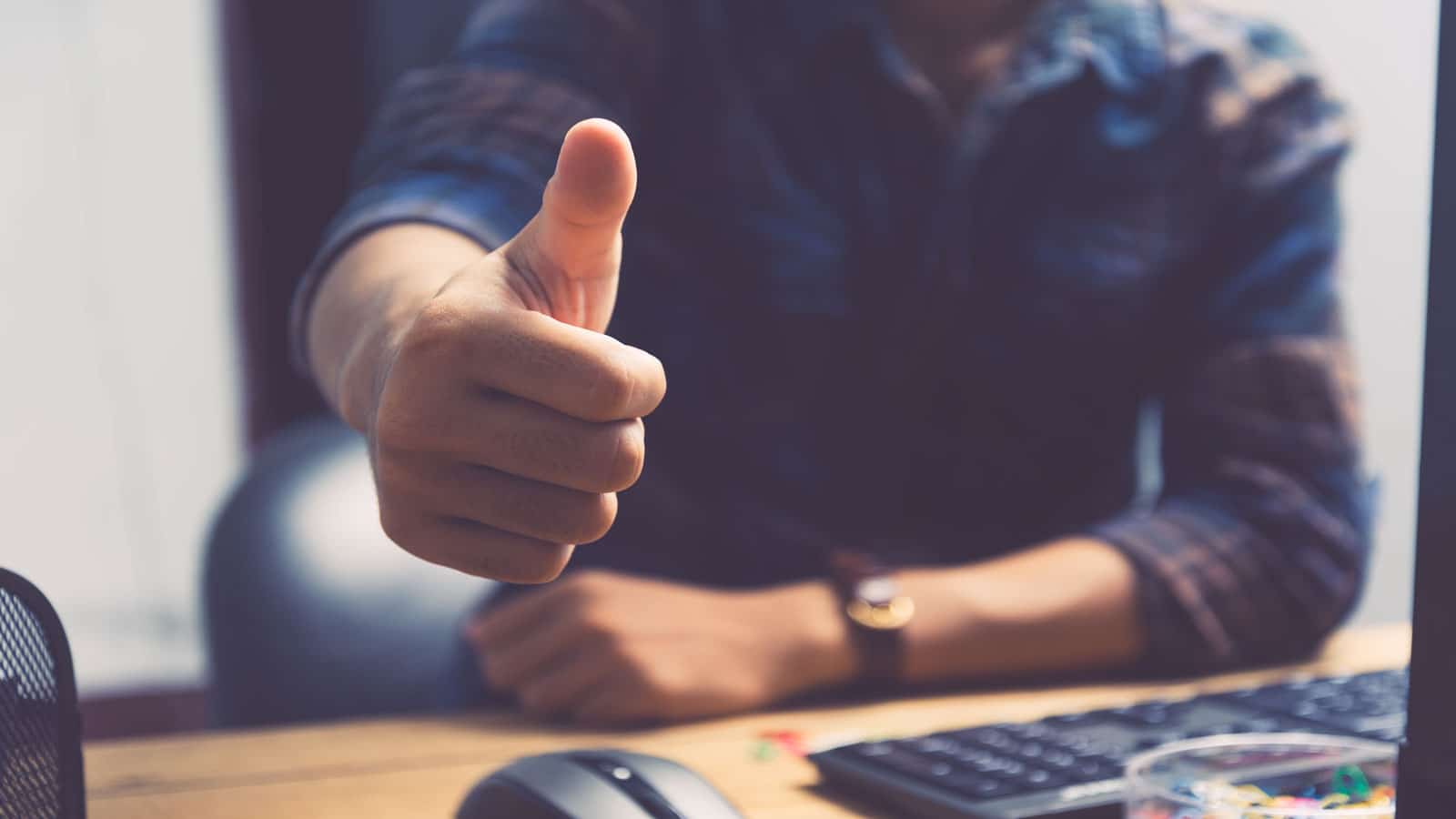 man giving thumbs up