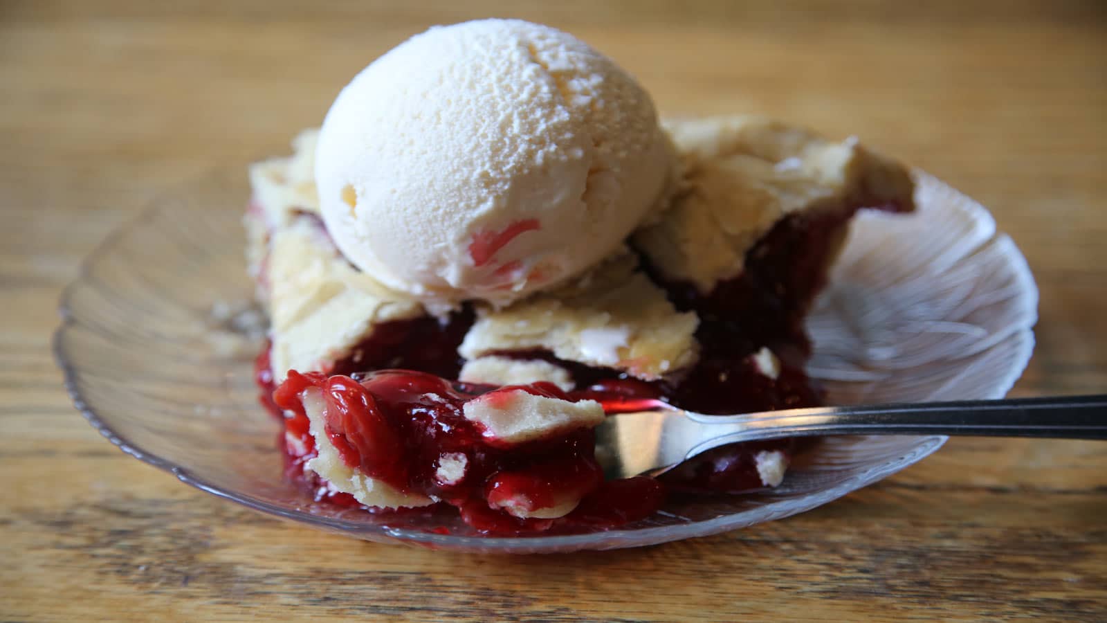 cherry pie ala mode