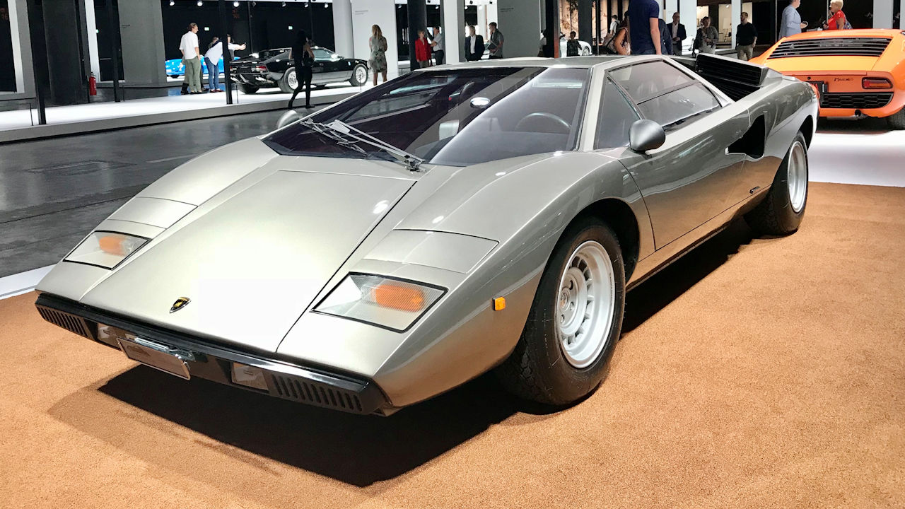 1974 Sliver Lamborghini Countach LP400