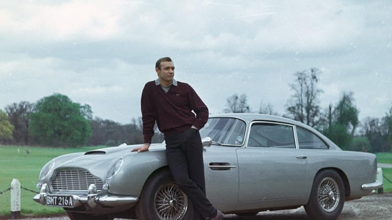 Goldfinger - James Bond and Aston Martin