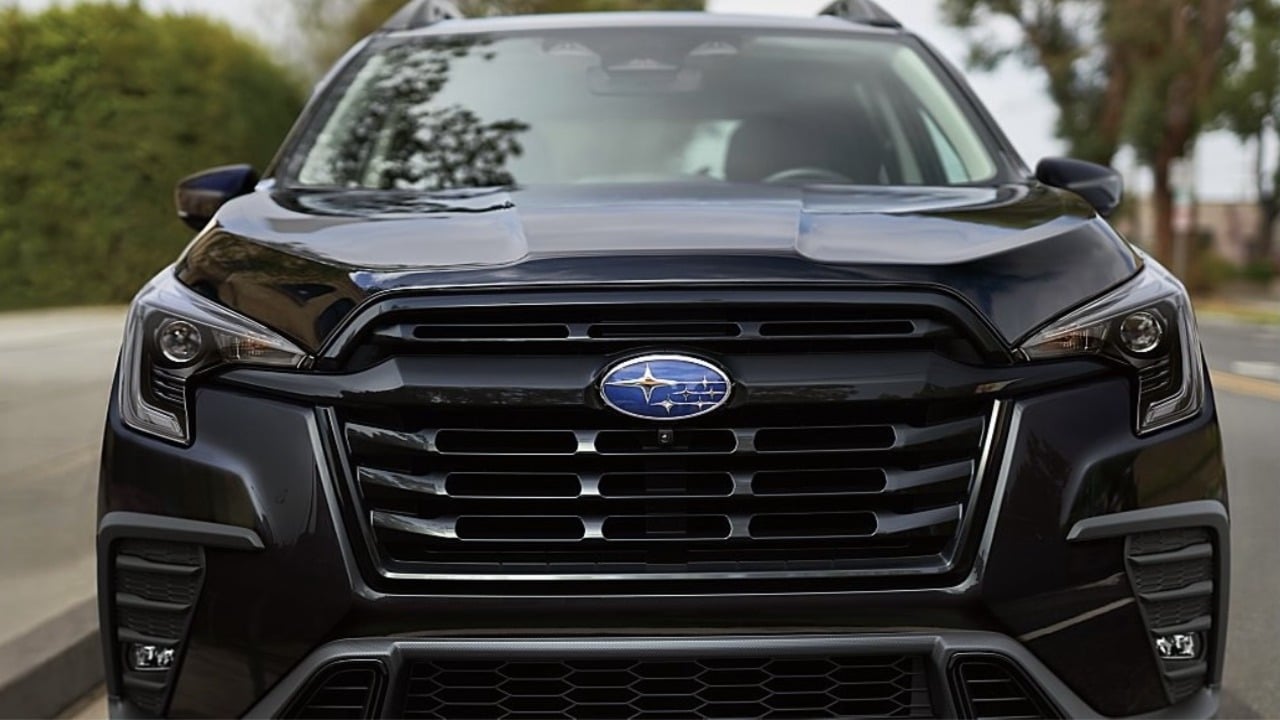 Front of a 2024 Subaru Ascent