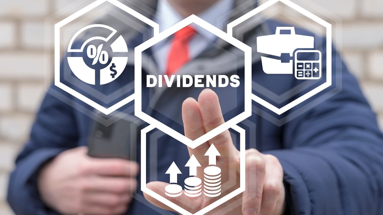 Business diagram, investing, finances, dividends, money, saving, retirement,
