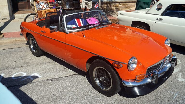 12 Classic Sports Cars That Are Suspiciously Cheap