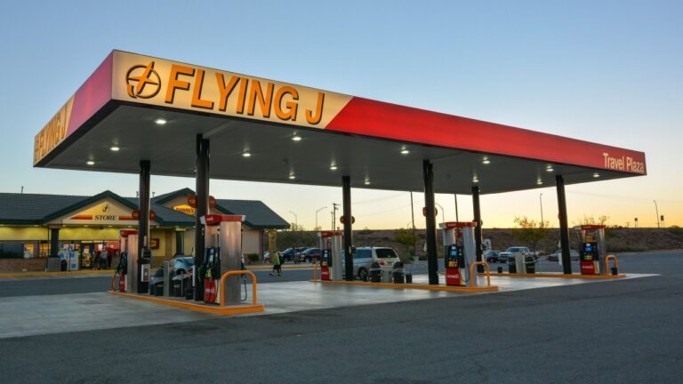 Pilot Flying J gas station
