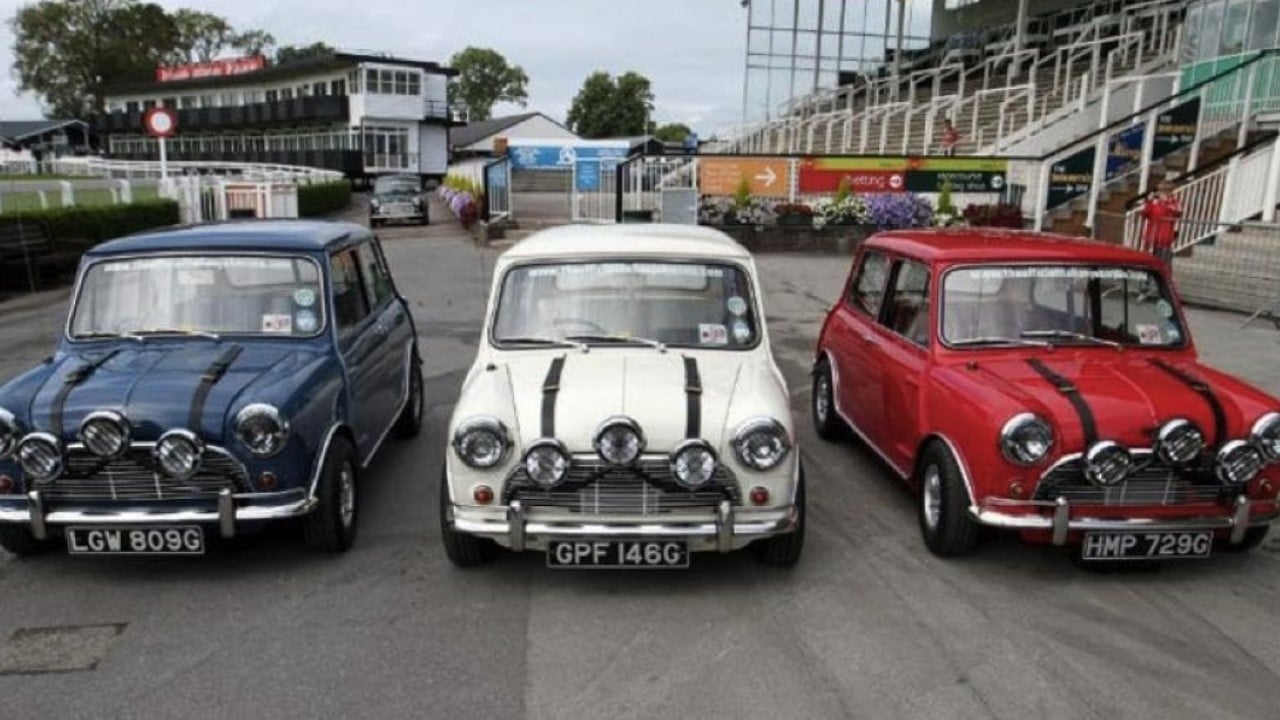 Italian Job Mini Coopers