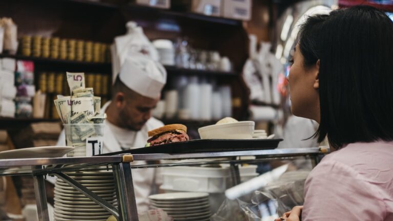 12 Times When It’s Ok to Skip Tipping