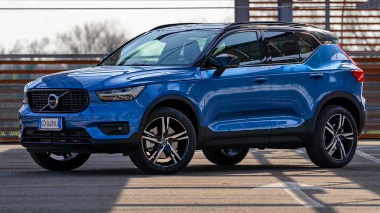 Volvo XC40