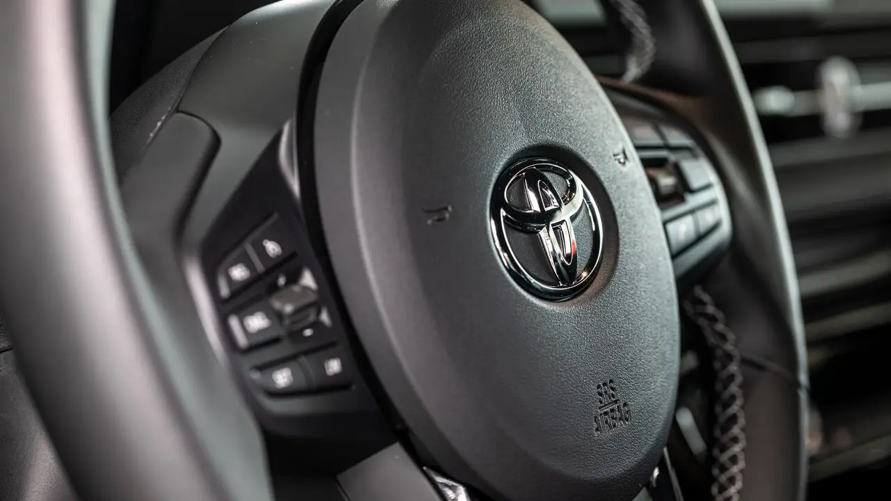 Steering wheel