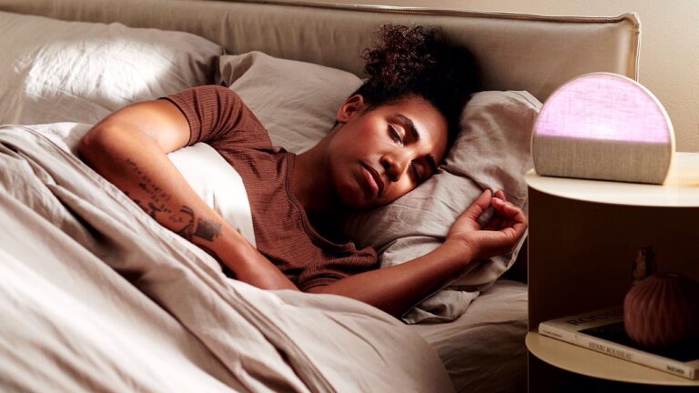 Hatch Alarm Clock, Woman sleeping
