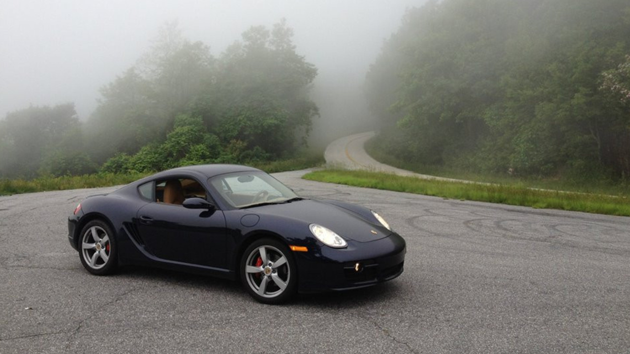 987-Porsche-Cayman-S-Scenic