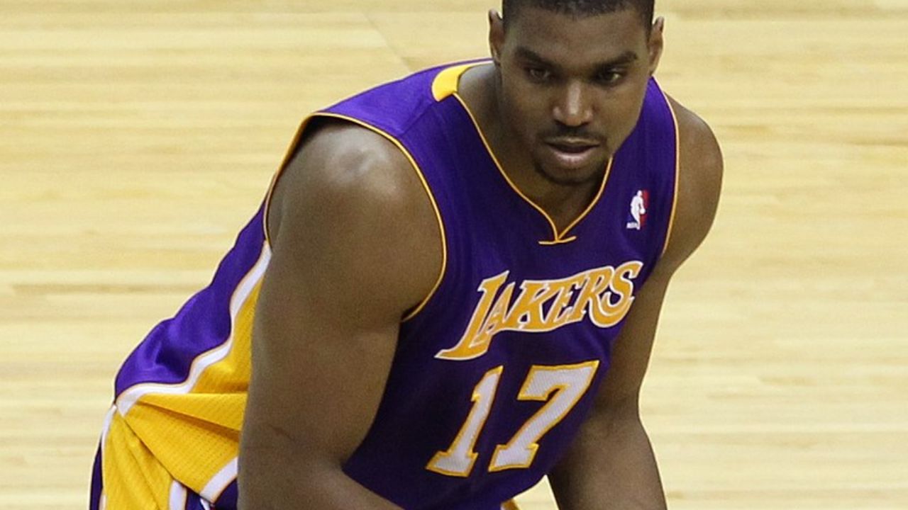 Andrew Bynum