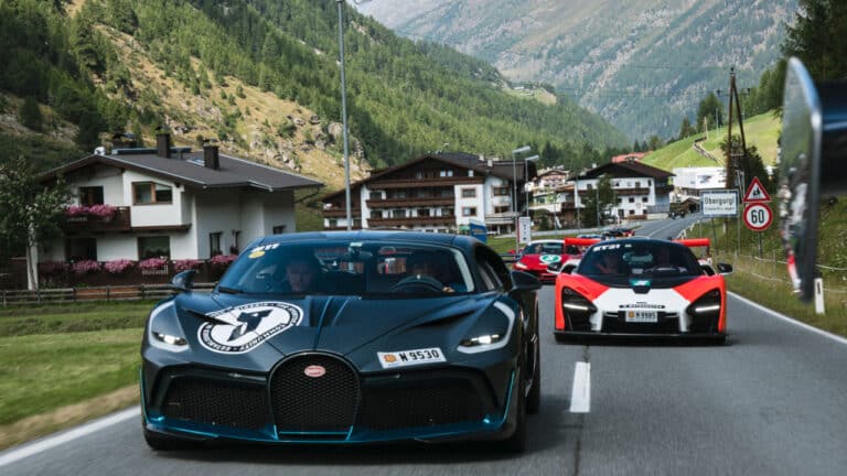Bugatti Divo and McLaren Senna durante Europe Tour 2021