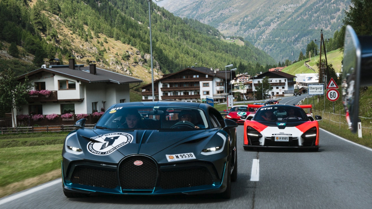Bugatti Divo and McLaren Senna durante Europe Tour 2021