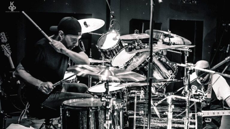 Dave Lombardo drumming