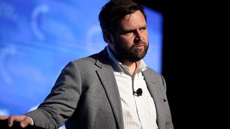 J. D. Vance speaking with attendees at the 2021 Southwest Regional Conference.