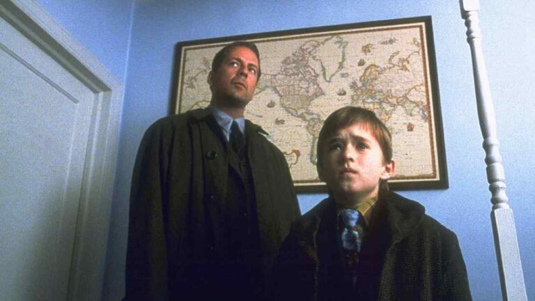 The Sixth Sense Bruce Willis, Haley Joel Osment oscar-nominated scary movies