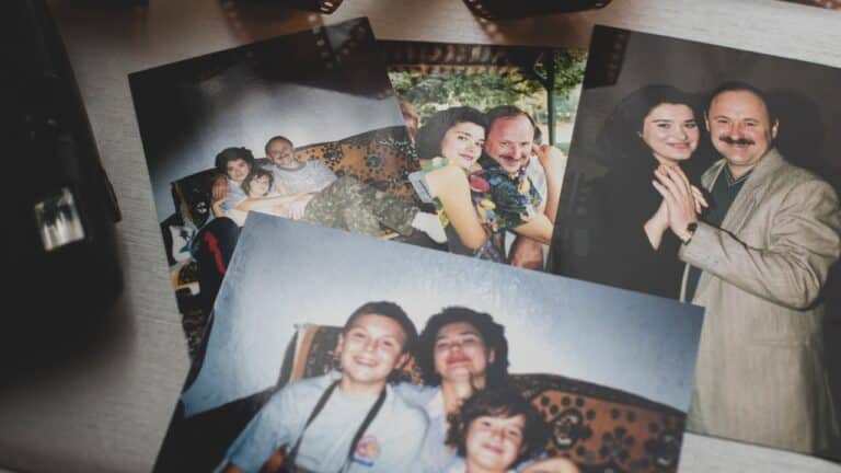 Atmosphere 80/s90s aesthetic, old photo albums, fashion trend on a retro vibes.
