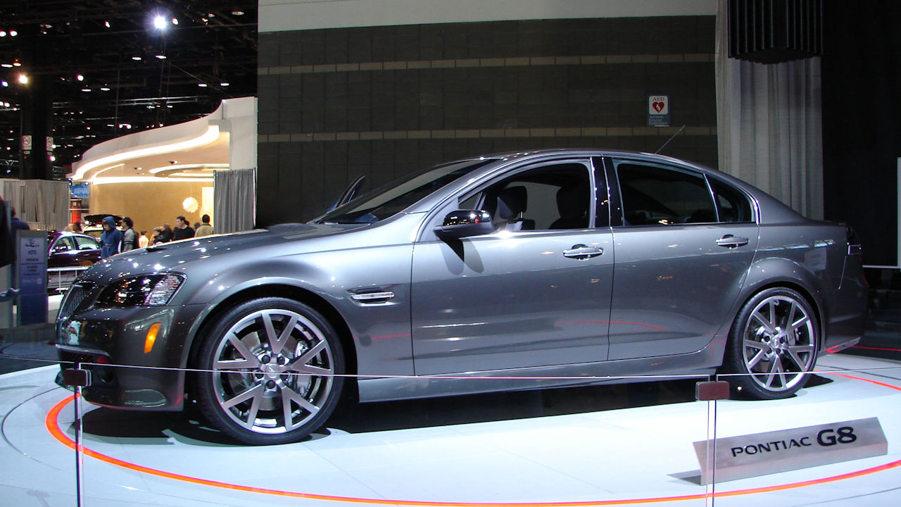 13 V8 Sports Cars We All Forgot About