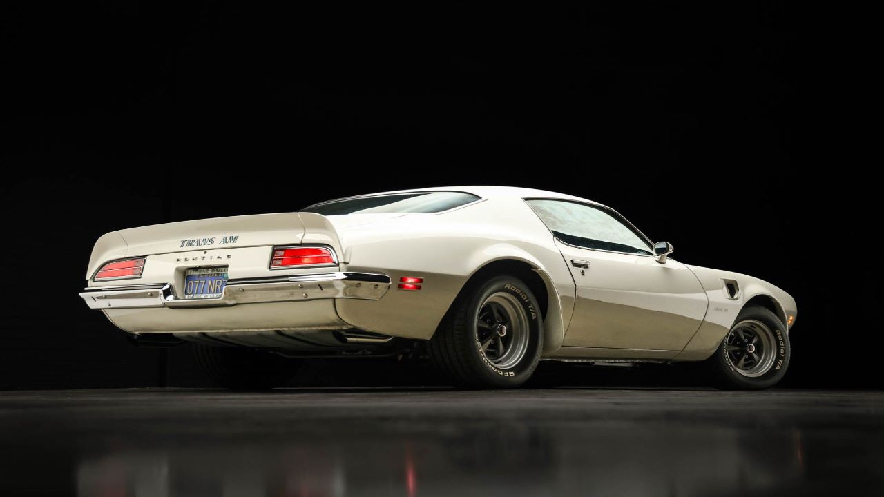 1971 Pontiac Firebird Trans Am rear view