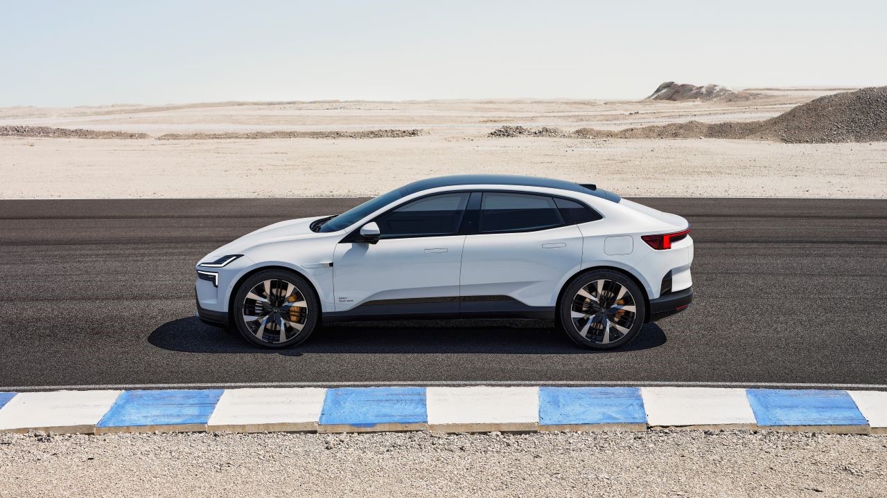 2025 Polestar 4