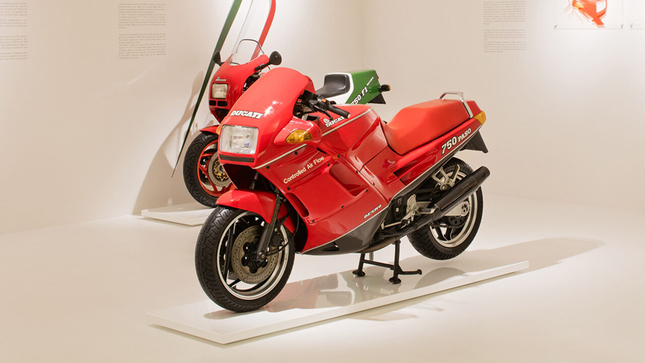 Ducati Paso 750