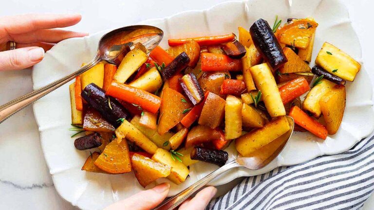 Easy-Honey-Glazed-Roasted-Root-Vegetables-featured