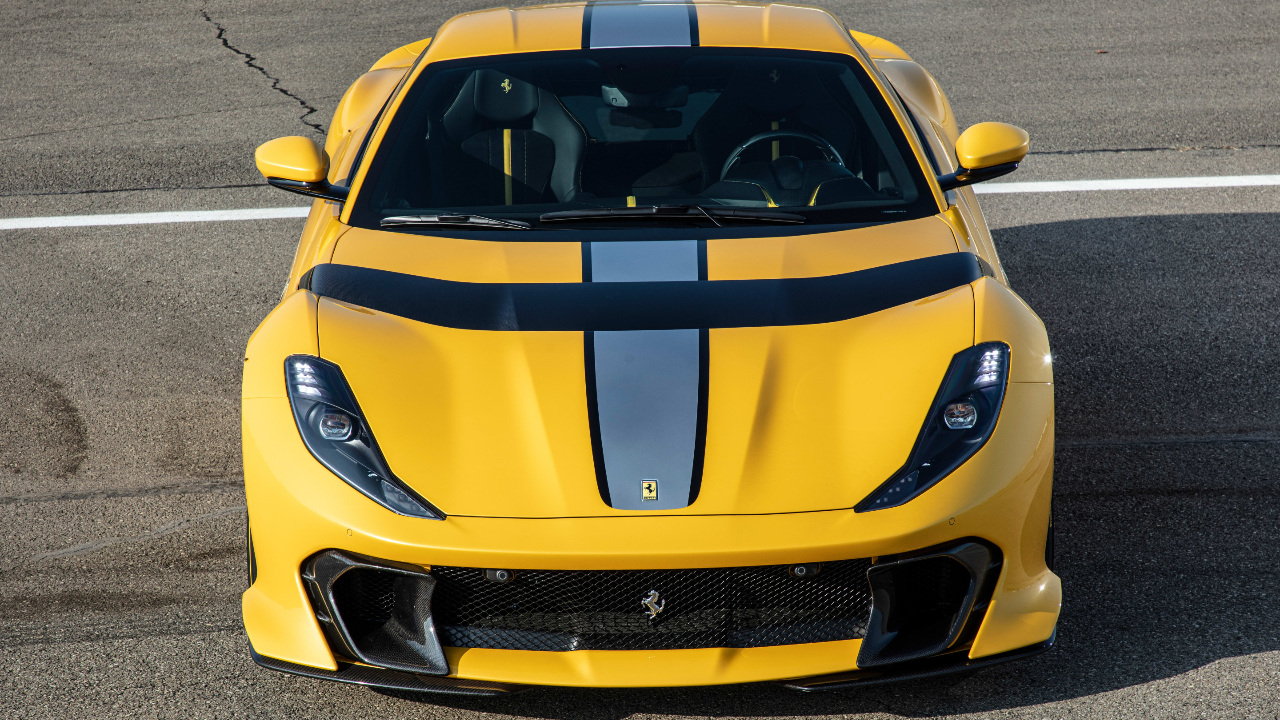 Ferrari 812 Competizione