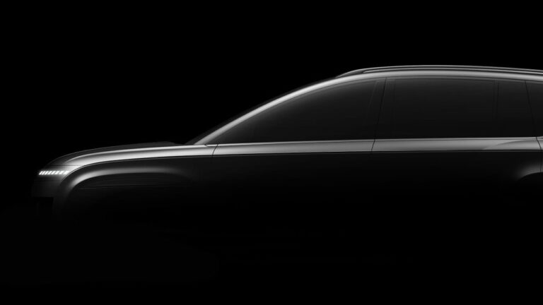 Hyundai silhouette