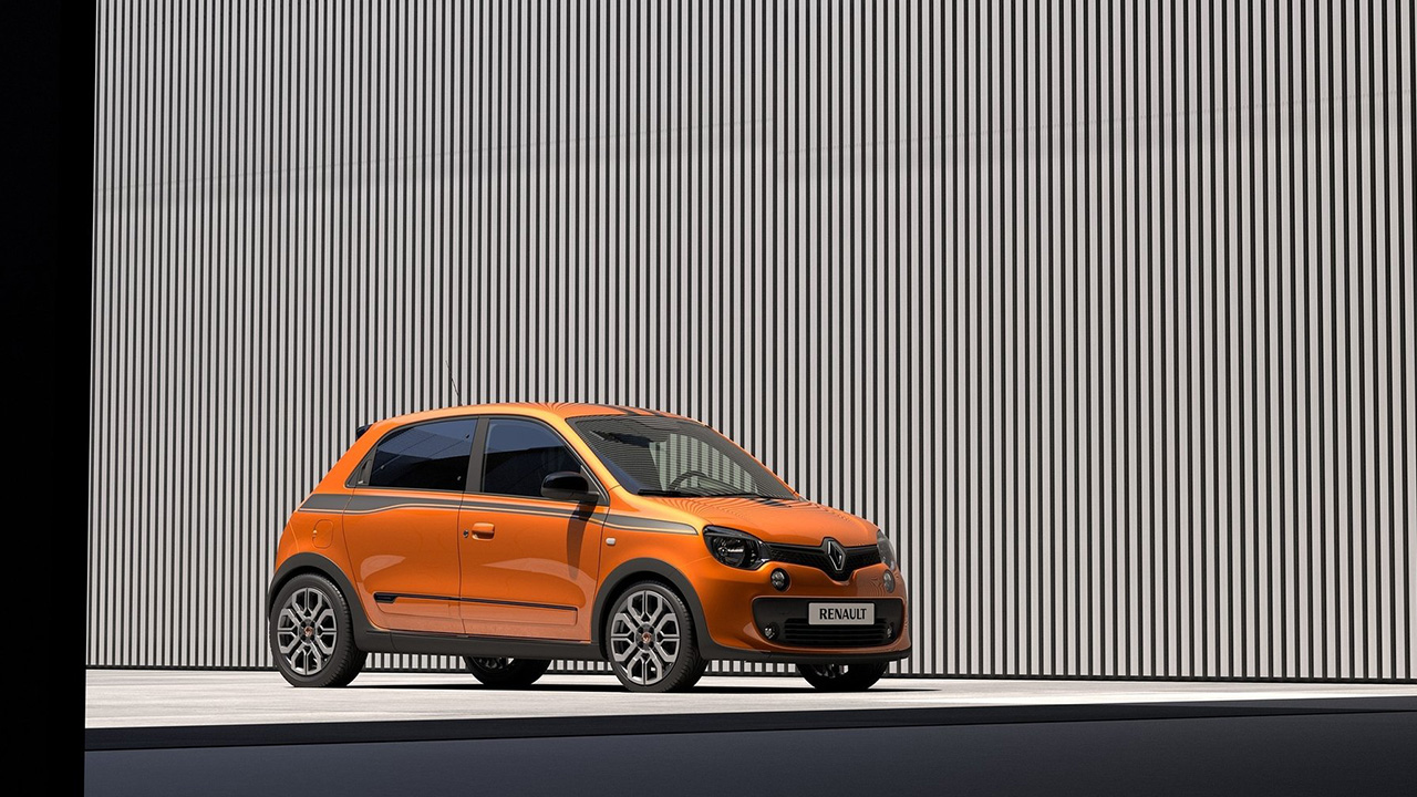 Renault Twingo GT, front 3/4 view, static, orange