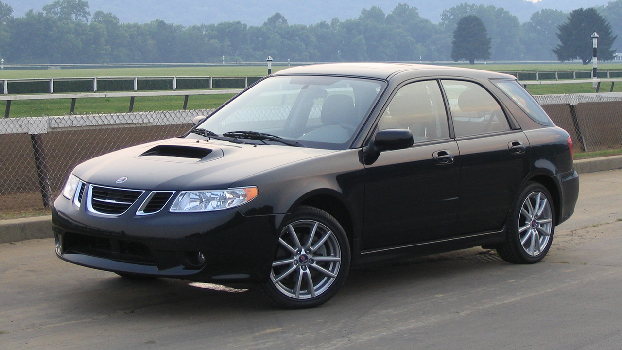Saab 9-2X, front 3/4 view, black exterior