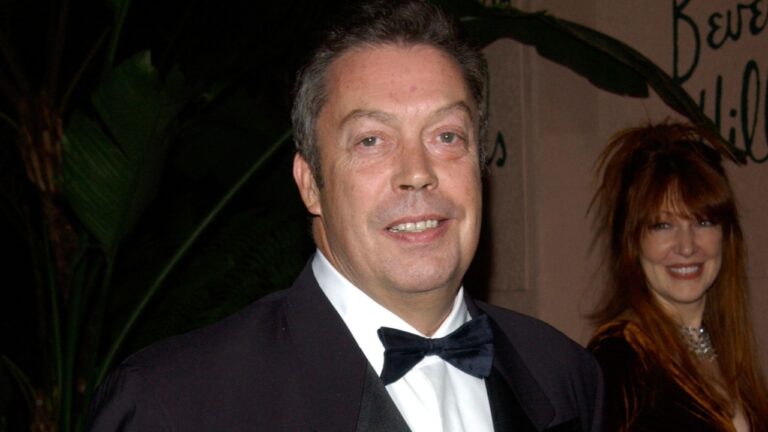Tim Curry