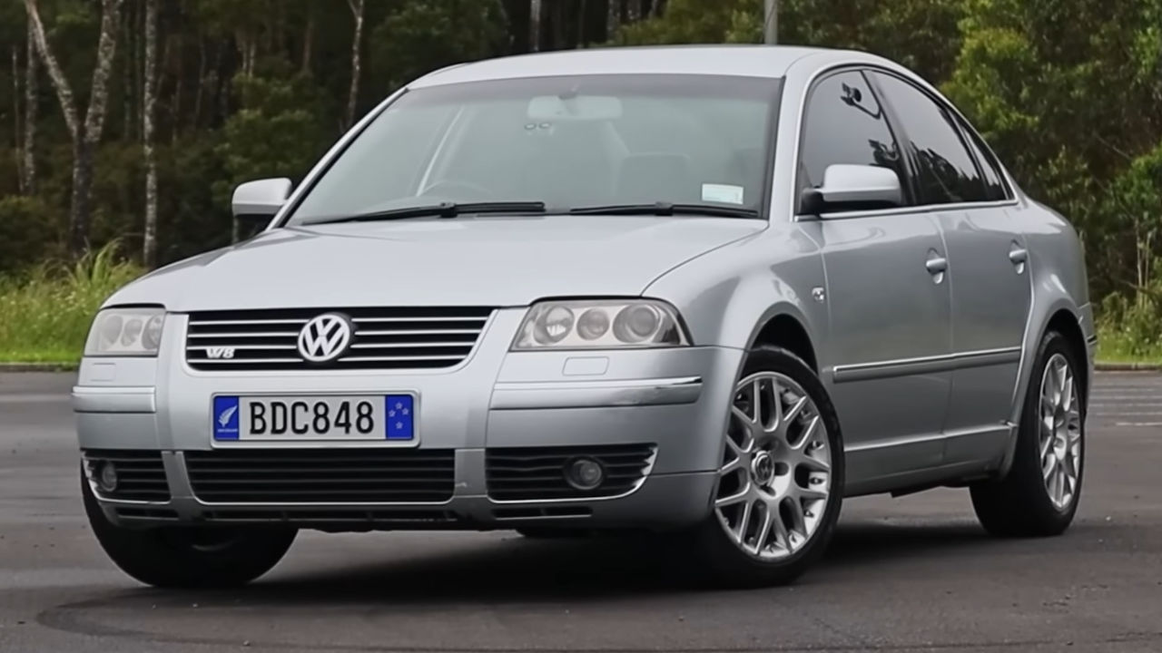 Volkswagen Passat W-8