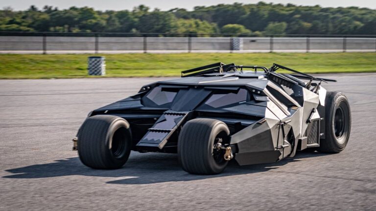 tumbler Batmobile replica