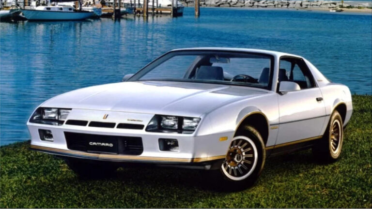 1982 Chevy Camaro Front
